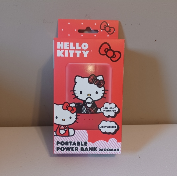 Hello kitty portable power bank BNIB HTF RARE LIMITED EDITION - Picture 3 of 4